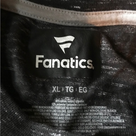 Kansas City Chiefs Tee. Med, large, XL, - Picture 6 of 7